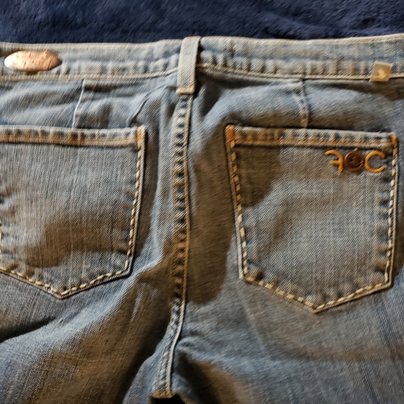 Jeans - Picture 8 of 8